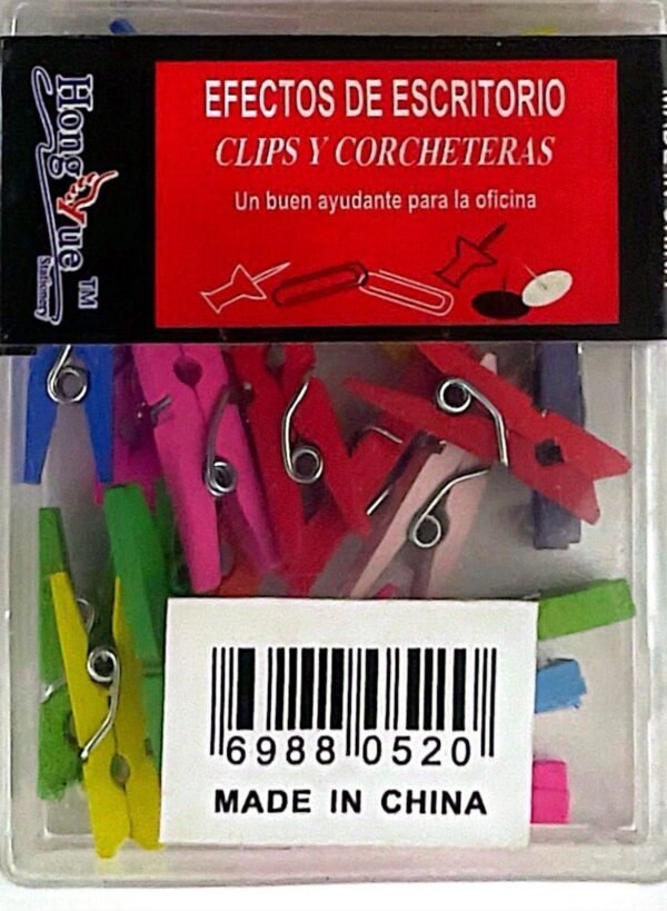 مشبك صغير ملون على شكل ملاقط غسيل