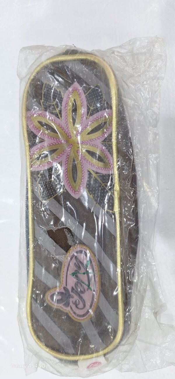 مقلمة جورى بنى Jouri brown pencil case