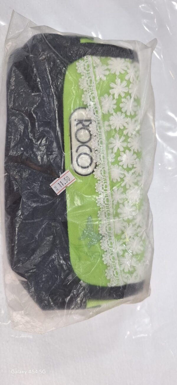 مقلمة روكو تطريز ورد Roco Rose Embroidery Pencil Case