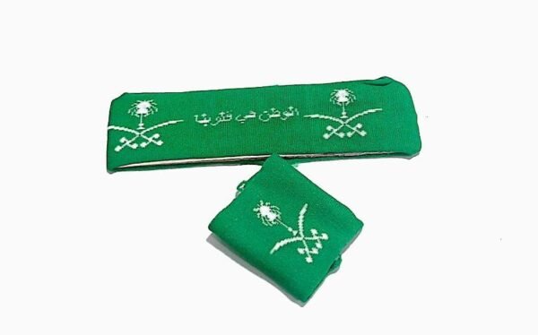 ربطة خضراء الوطن في قلوبنا